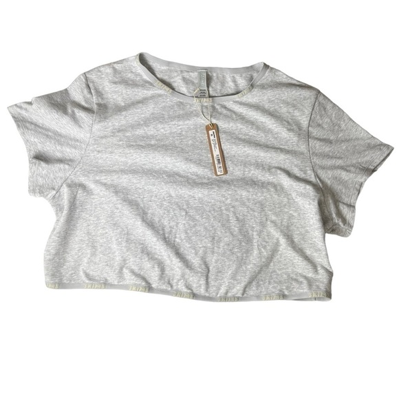 SKIMS Cotton Logo Super Cropped T Shirt in Light Heather Grey Size 4X NWT - Picture 2 of 8